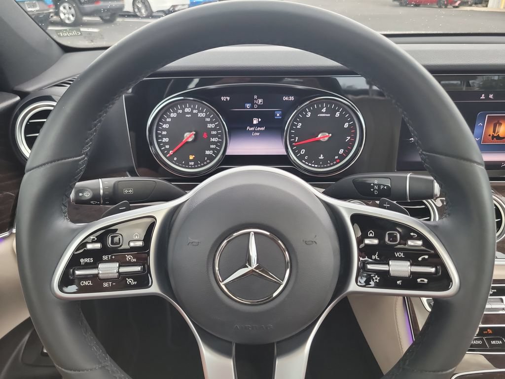Used 2019 Mercedes-Benz E 300 image 28