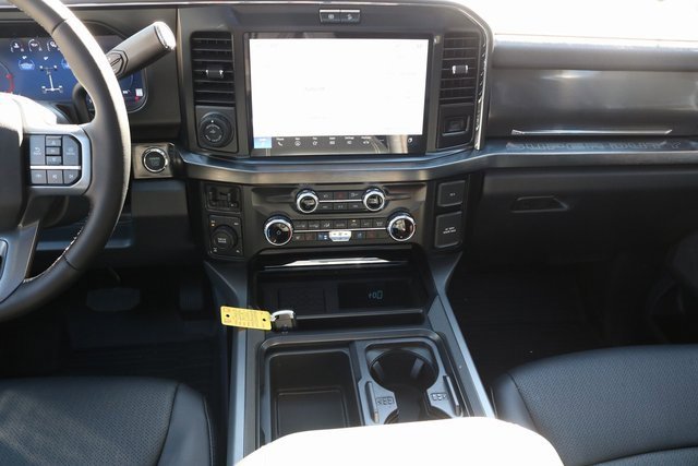 New 2026 Ford F250 4x4 Crew Cab Super Duty image 11