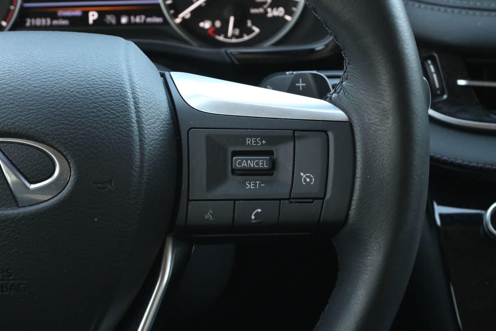 Certified 2025 INFINITI QX60 Pure FWD image 11