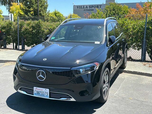 Certified 2024 Mercedes-Benz EQB 300 4MATIC image 2