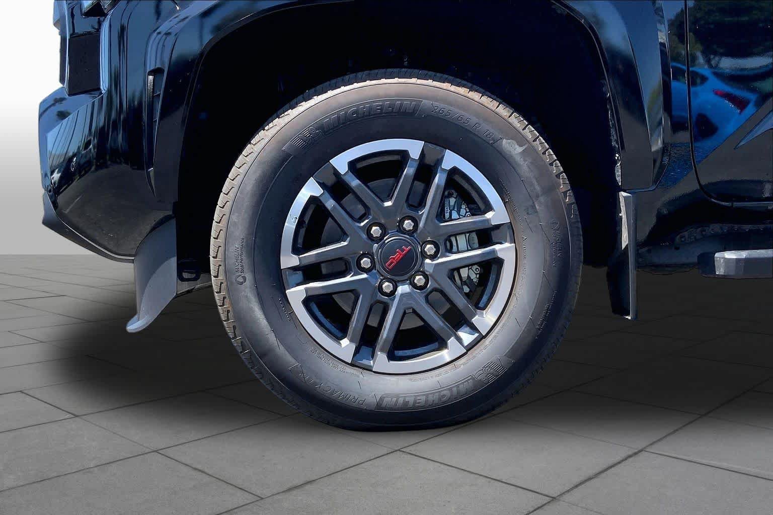 Certified 2024 Toyota Tacoma TRD Sport w/ TRD Sport Upgrade Package AWD/4WD image 9