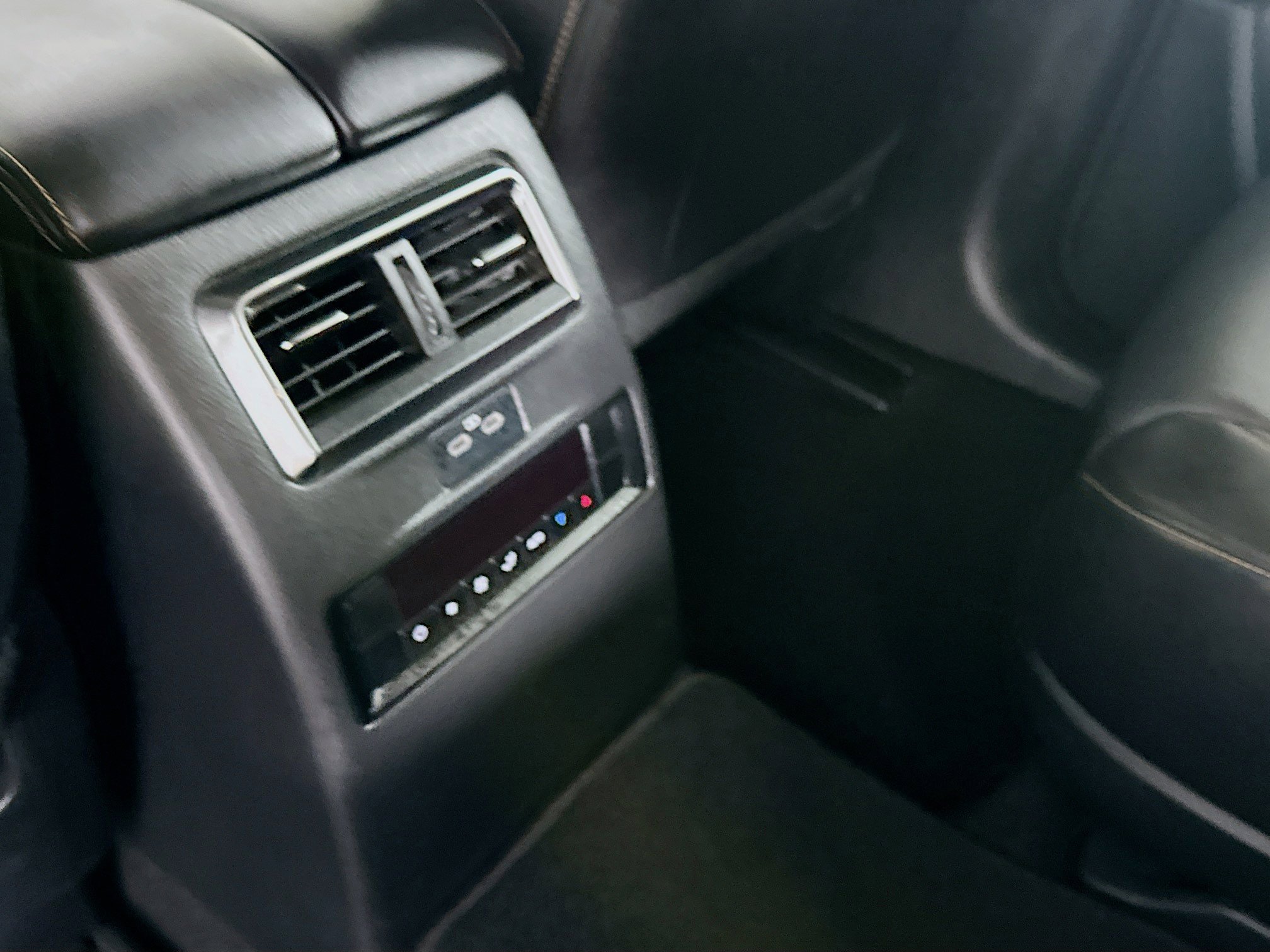 Used 2025 MAZDA CX-90 3.3 Turbo w/ Premium Sport Pkg image 28