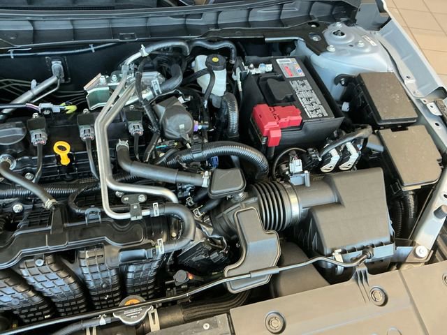 New 2025 Nissan Altima 2.5 SR image 18