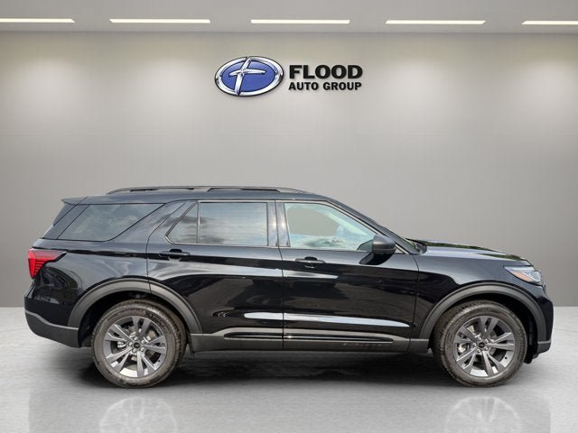 New 2026 Ford Explorer Active w/ Active Comfort Package AWD/4WD image 4