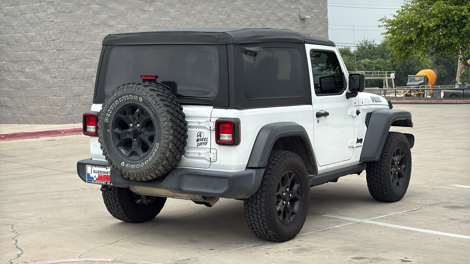 Certified 2020 Jeep Wrangler Sport AWD/4WD image 5