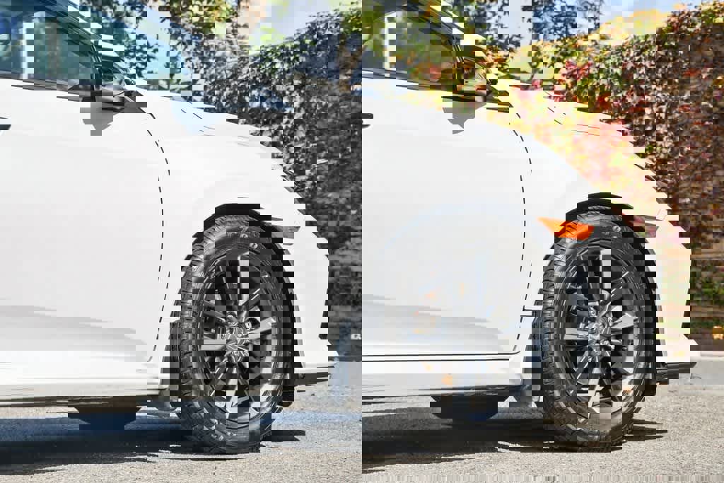 Used 2021 Honda Civic EX image 11