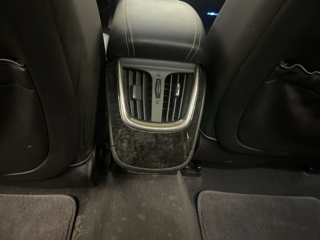 Used 2014 Buick LaCrosse Leather FWD image 16