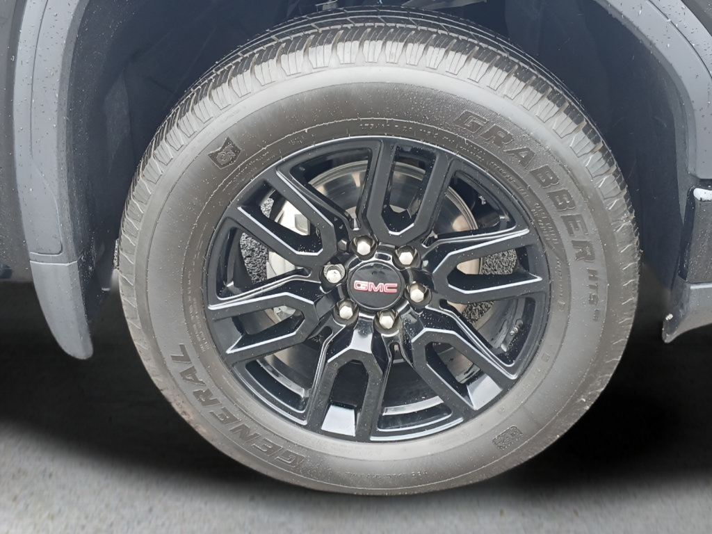 Used 2024 GMC Sierra 1500 Elevation w/ LPO, Elevation Black Package AWD/4WD image 29
