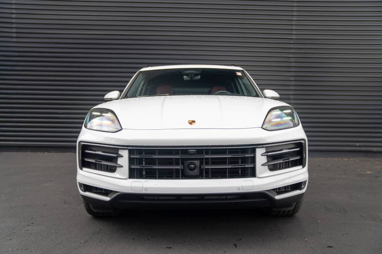 New 2026 Porsche Cayenne S AWD/4WD image 6