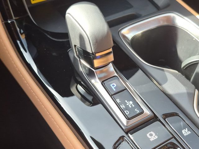 Used 2024 Lexus NX 350h AWD image 27