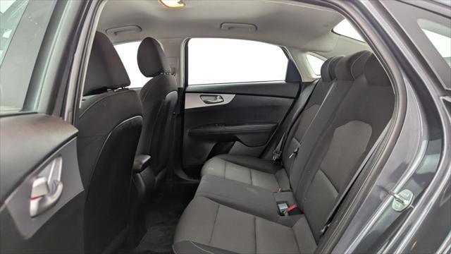 Used 2024 Kia Forte LXS FWD image 17