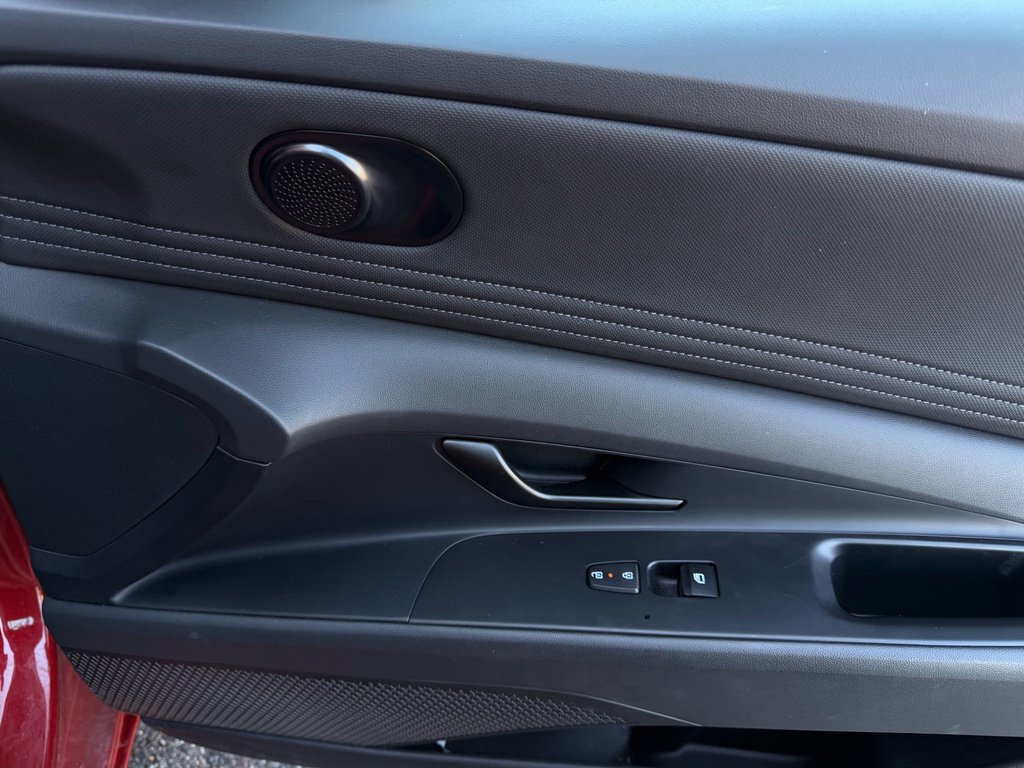 New 2025 Hyundai Elantra Sport image 25