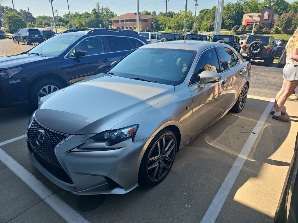 Used 2016 Lexus IS 350 AWD w/ F Sport Package image 2