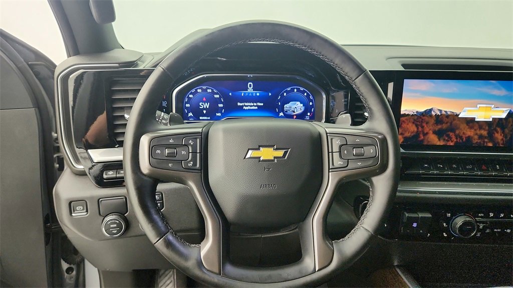 Certified 2023 Chevrolet Silverado 1500 High Country w/ Technology Package image 19