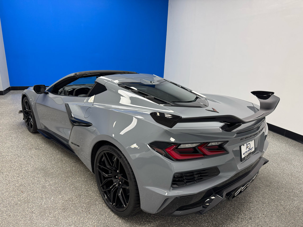 Used 2024 Chevrolet Corvette Z06 w/ Z07 Performance Package image 12