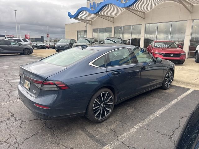 Used 2023 Honda Accord Touring image 5