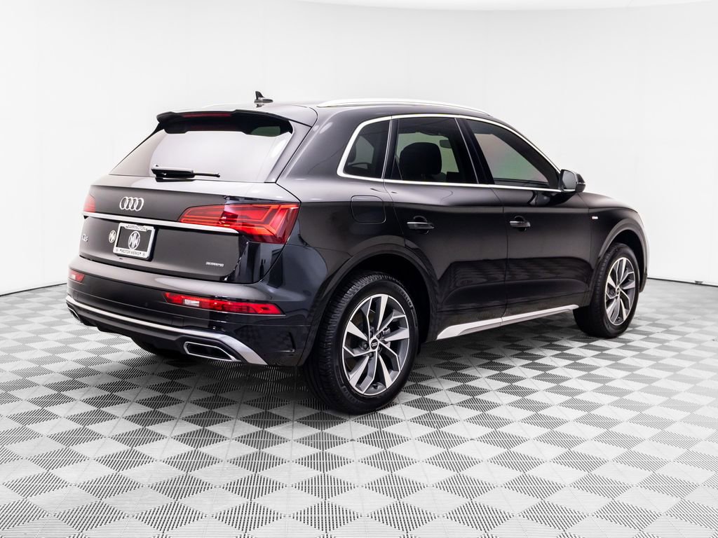 Used 2023 Audi Q5 2.0T Premium w/ Convenience Package AWD/4WD image 7