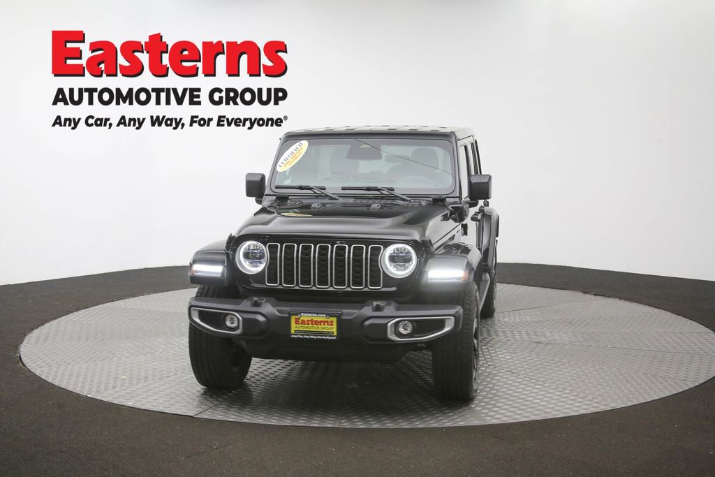 Used 2025 Jeep Wrangler Unlimited Sahara AWD/4WD image 49