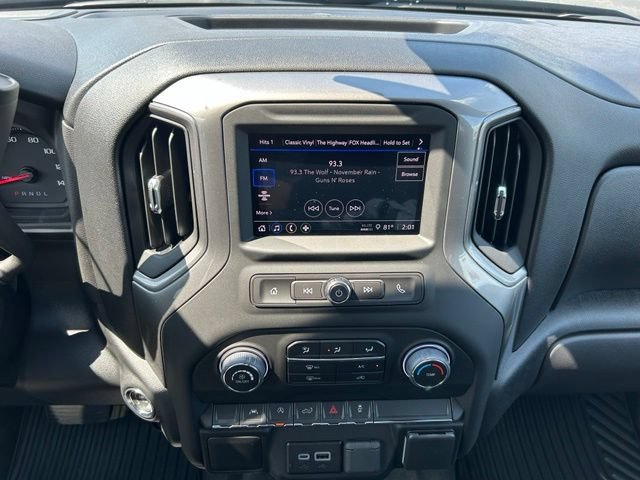 New 2026 Chevrolet Silverado 1500 Custom w/ Turbomax Blackout Package AWD/4WD image 15