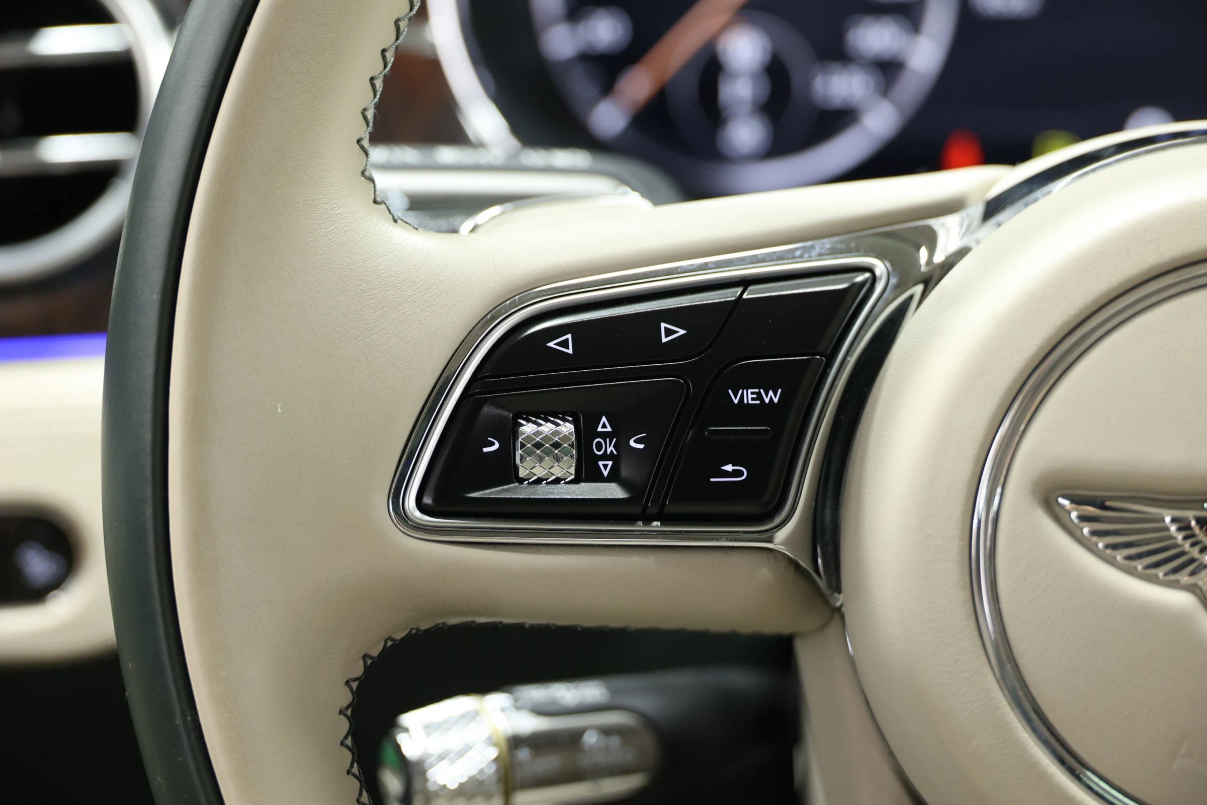 Used 2021 Bentley Continental GT image 28