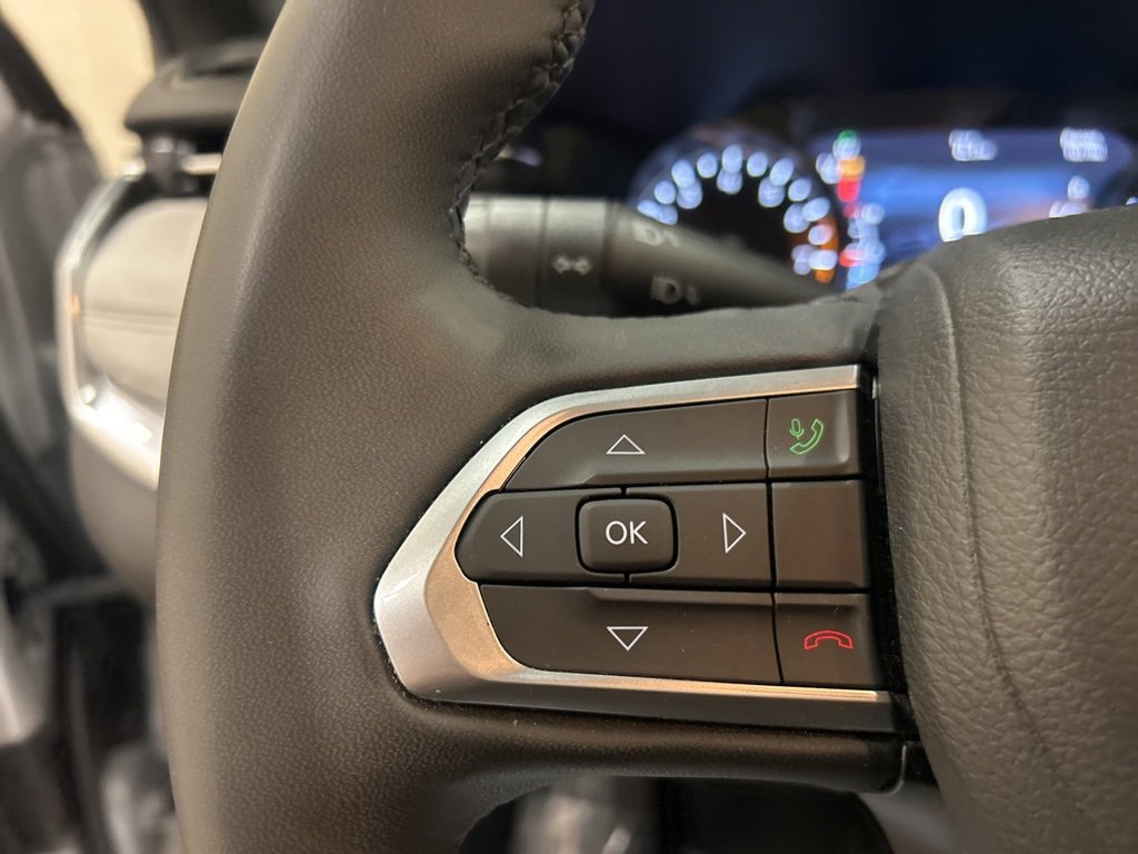 Used 2024 Jeep Compass Limited image 21