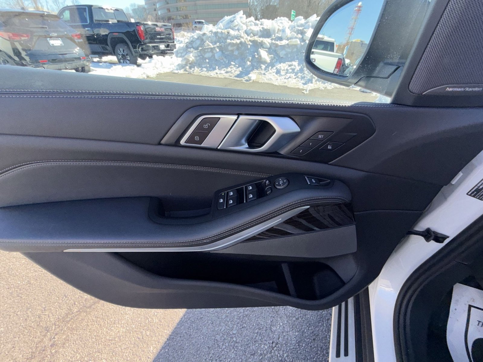 Used 2024 BMW X5 xDrive40i image 15