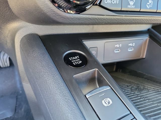 New 2026 Nissan Kicks SV w/ SV Premium Package FWD image 19