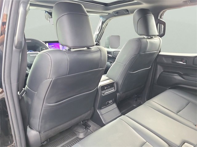 Used 2024 Toyota Land Cruiser image 17