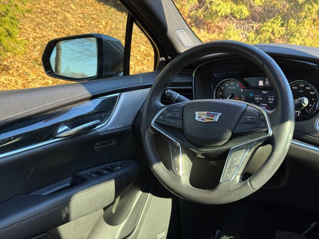 Used 2021 Cadillac XT5 Premium Luxury w/ LPO, Floor Liner Package FWD image 13