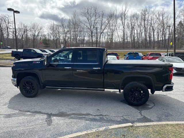 Used 2025 Chevrolet Silverado 2500 LTZ w/ LTZ Premium Package image 34
