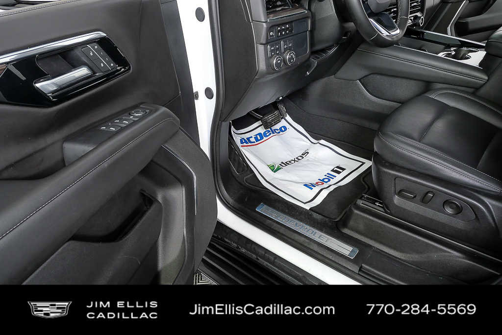 Used 2025 Chevrolet Tahoe LT RWD image 7