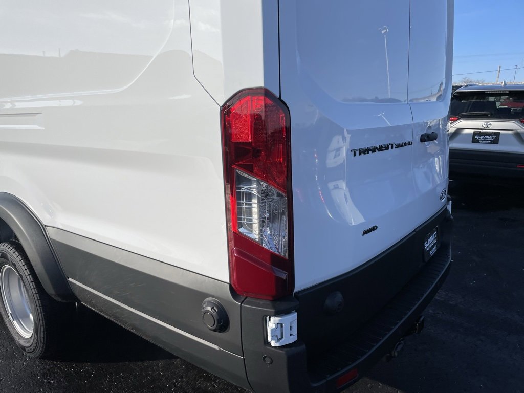 New 2026 Ford Transit 350 148 High Roof DRW AWD w/ Load Area Protection Package image 32