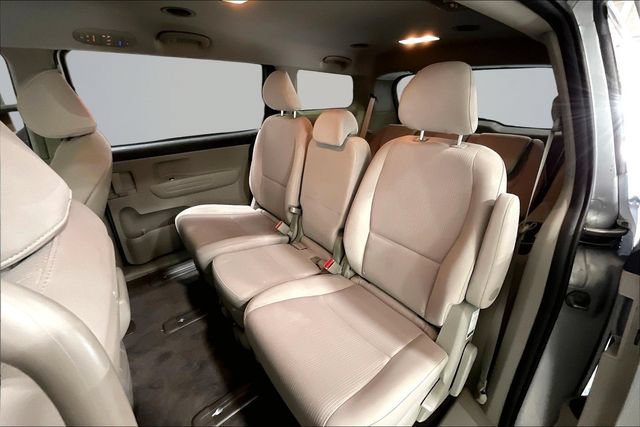 Used 2019 Kia Sedona LX FWD image 26
