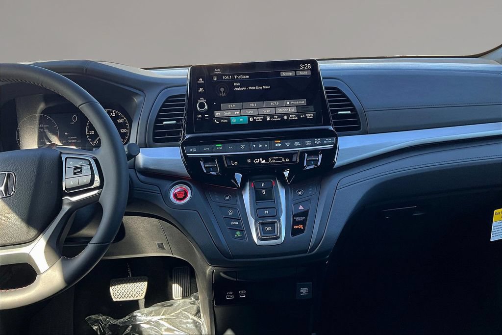 New 2026 Honda Odyssey Sport-L image 6