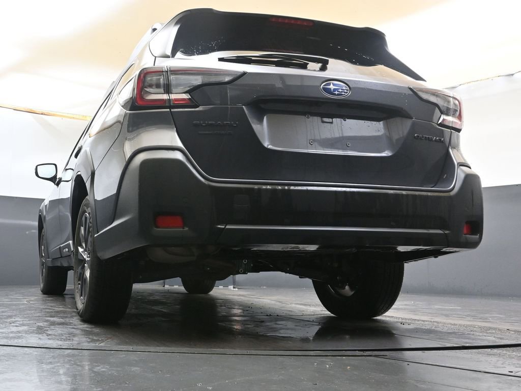 Certified 2025 Subaru Outback Onyx Edition image 44