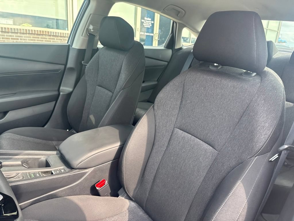Used 2023 Honda Accord LX image 11