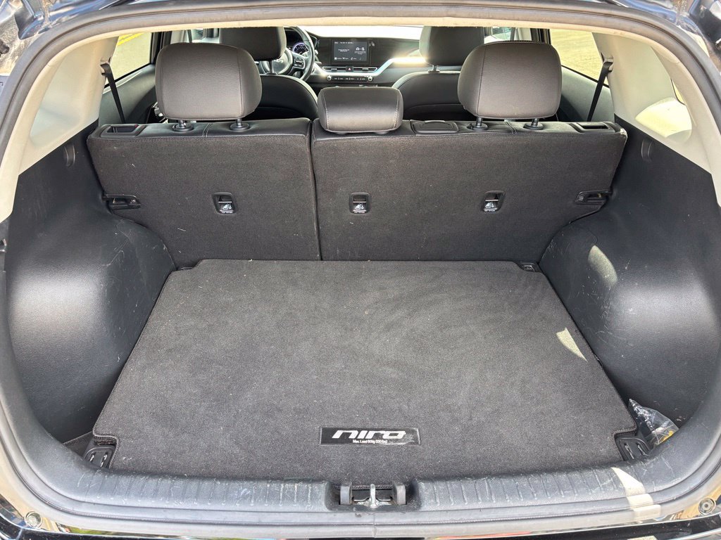 Used 2022 Kia Niro LXS FWD image 13