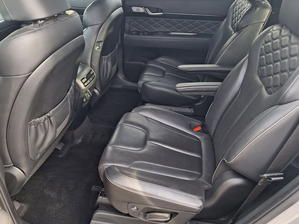 Used 2021 Hyundai Palisade Calligraphy image 12
