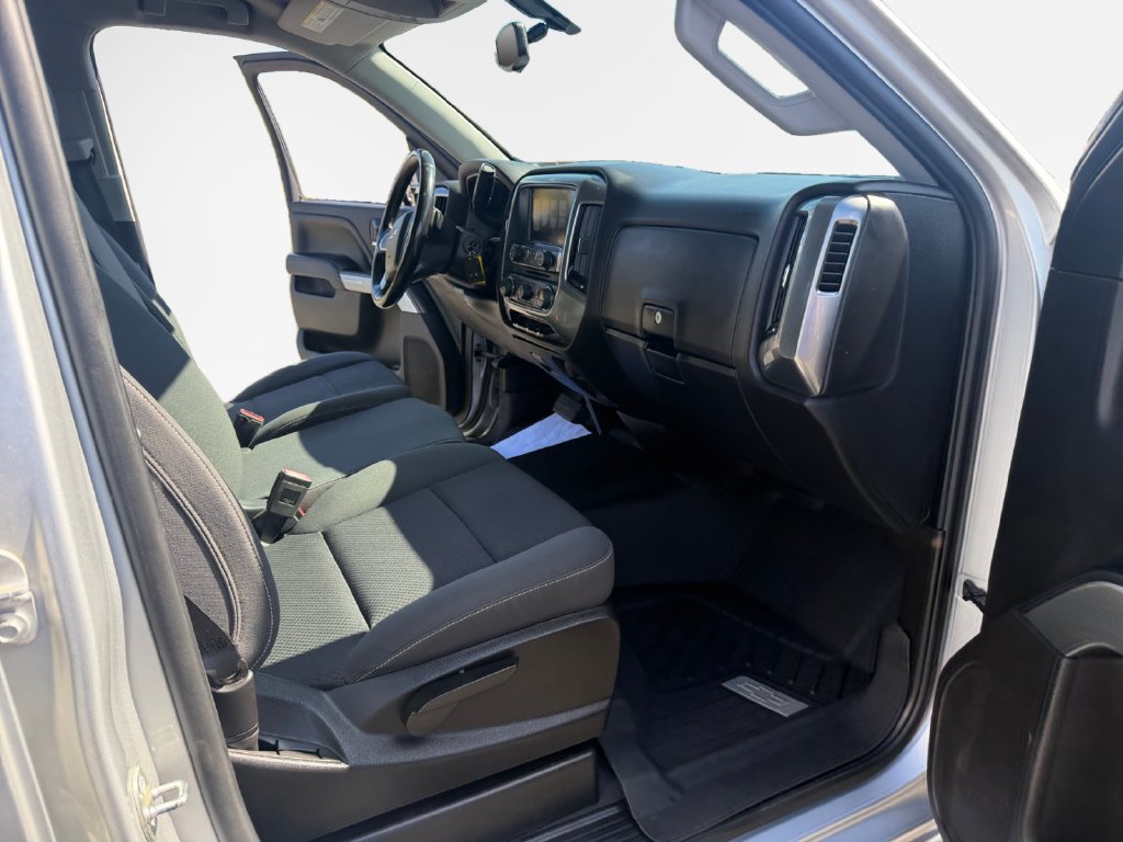 Used 2019 Chevrolet Silverado 1500 LT w/ All Star Edition AWD/4WD image 26