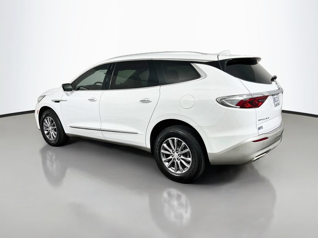 Used 2022 Buick Enclave Essence FWD image 5