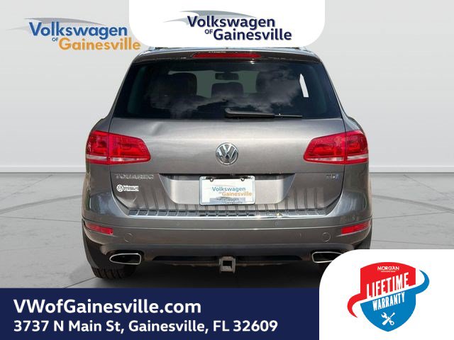 Used 2014 Volkswagen Touareg Executive AWD/4WD image 5