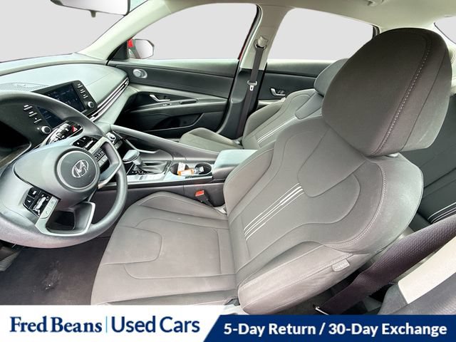 Certified 2022 Hyundai Elantra Blue FWD image 27