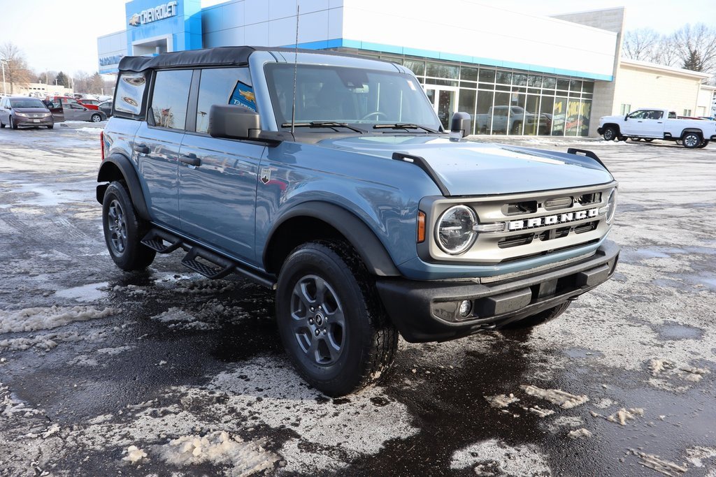 Used 2023 Ford Bronco Big Bend image 2