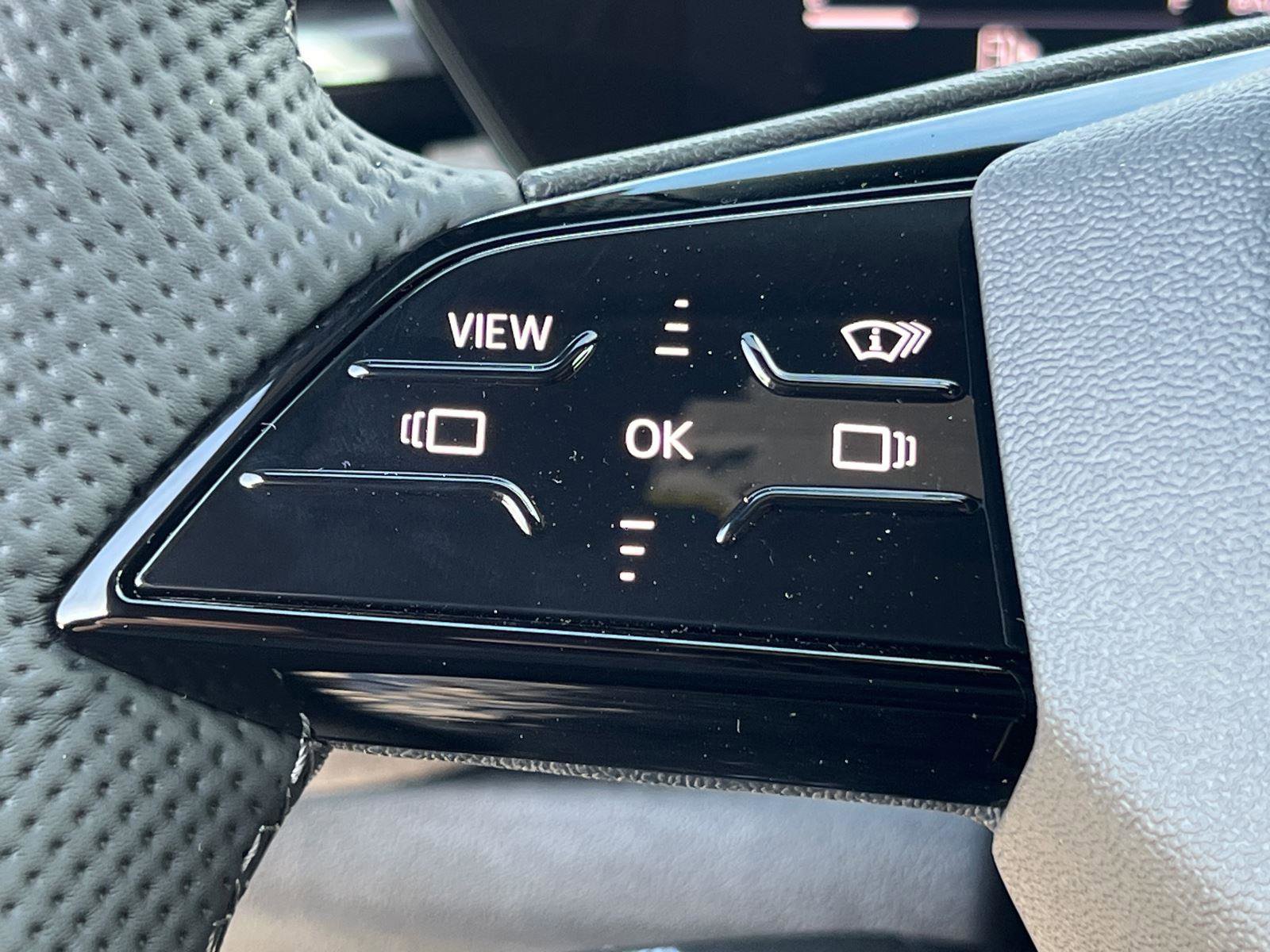 New 2025 Audi SQ5 Premium Plus AWD/4WD image 18