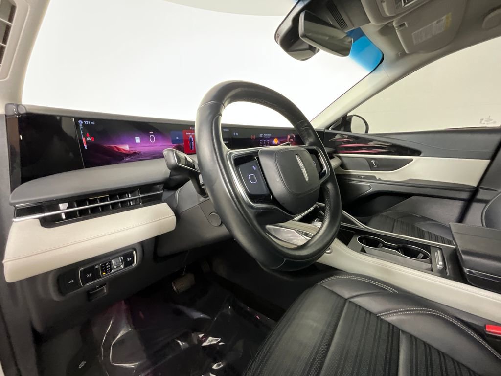 Certified 2024 Lincoln Nautilus Reserve AWD/4WD image 15