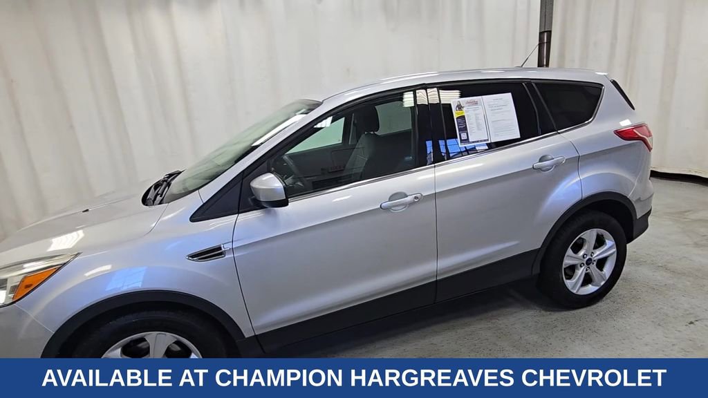 Used 2015 Ford Escape SE image 5