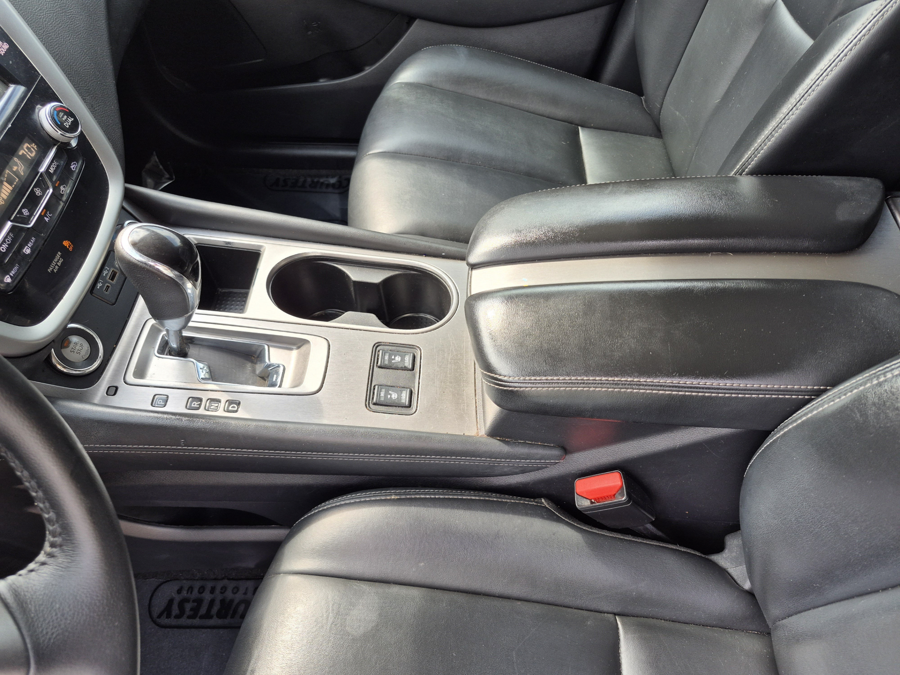 Certified 2022 Nissan Murano SV w/ SV Midnight Edition Package FWD image 22