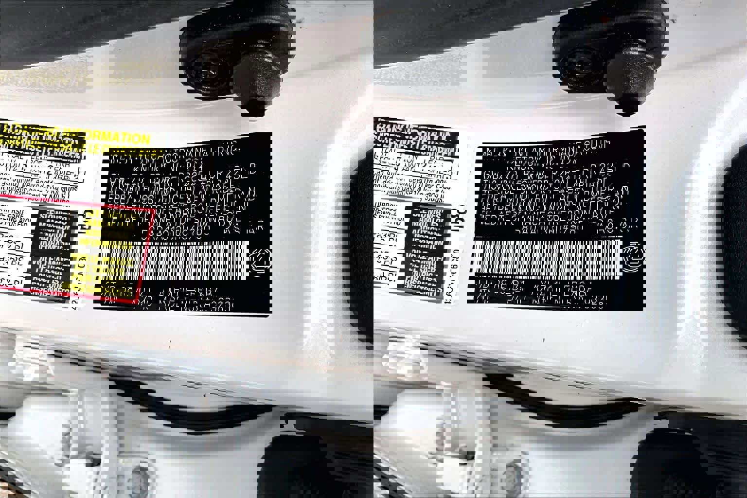 Used 2024 Lexus ES 300h w/ Premium Package image 33