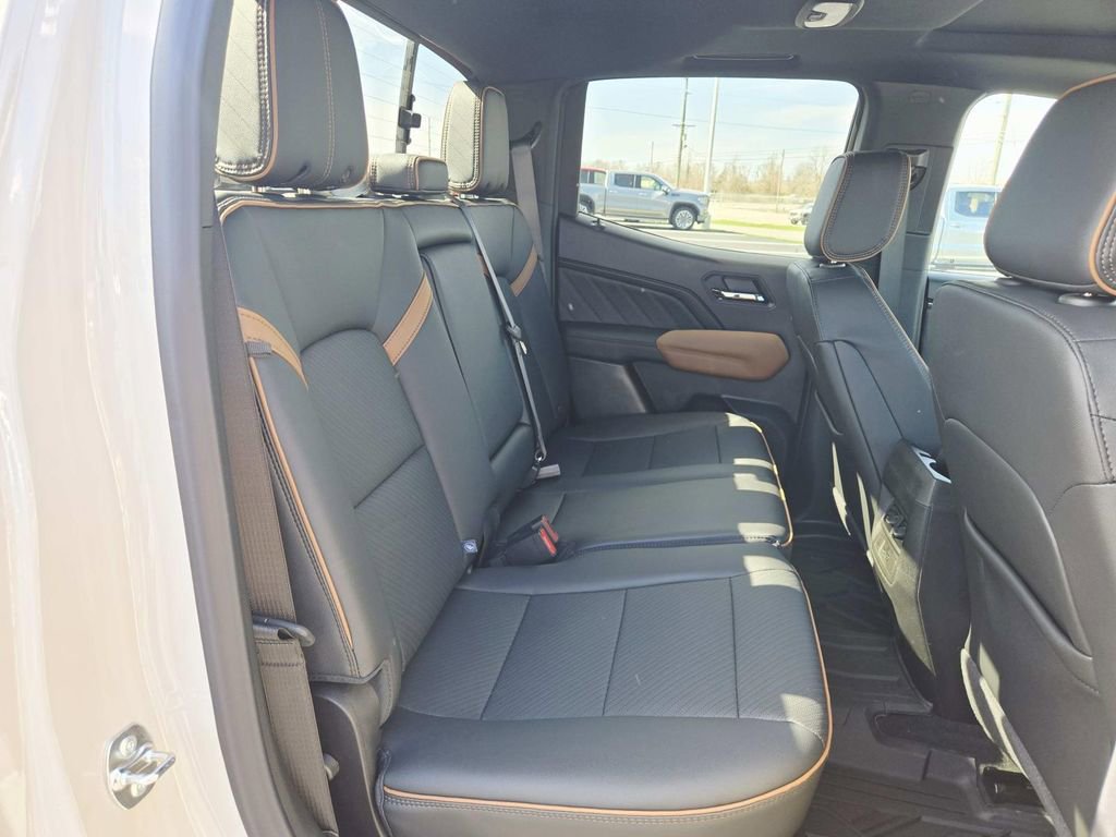 New 2026 GMC Canyon AT4 w/ Technology Plus Package AWD/4WD image 17