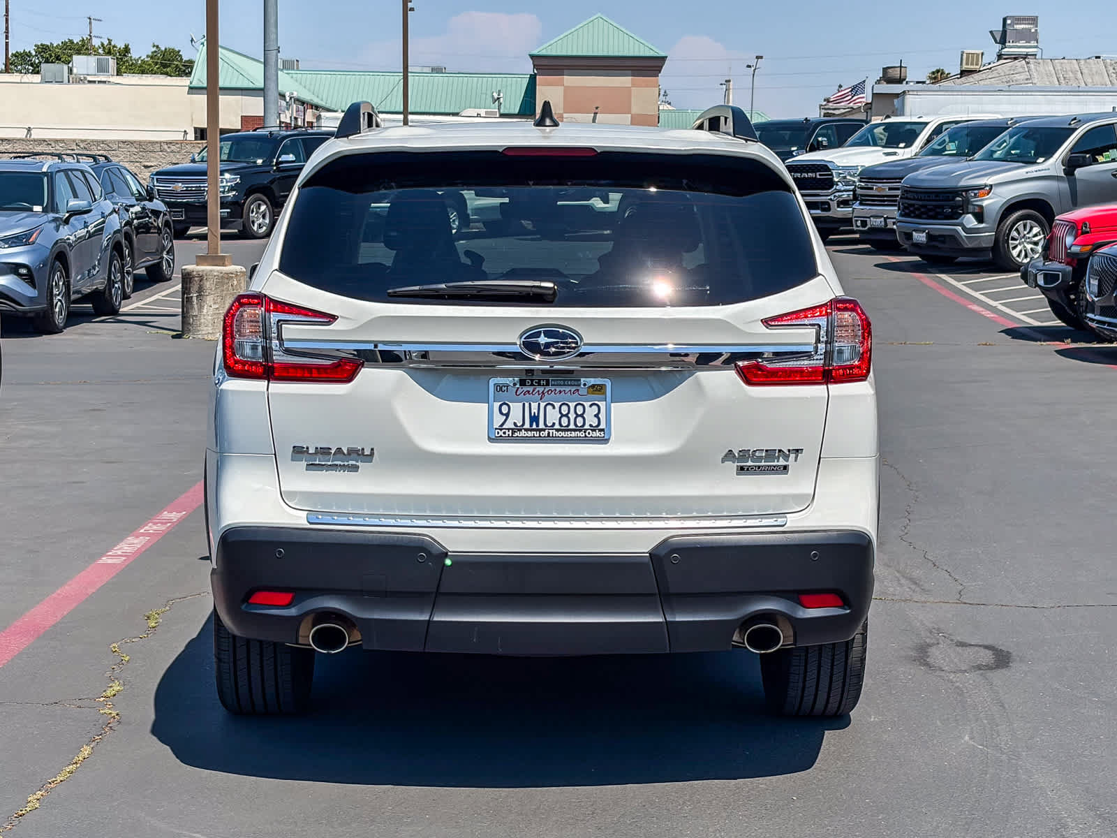 Used 2023 Subaru Ascent Touring AWD/4WD image 3